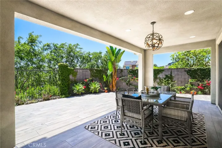 7 Alienta Lane, Rancho Mission Viejo, California 92694