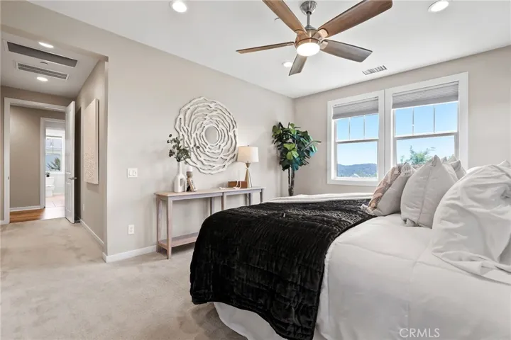 7 Alienta Lane, Rancho Mission Viejo, California 92694