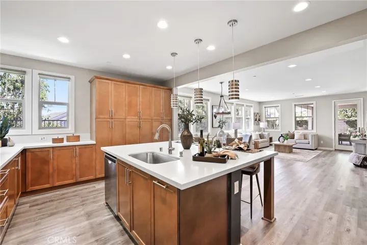 7 Alienta Lane, Rancho Mission Viejo, California 92694