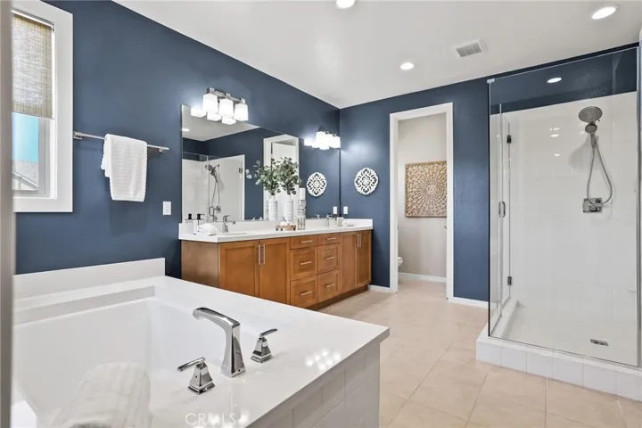 7 Alienta Lane, Rancho Mission Viejo, California 92694