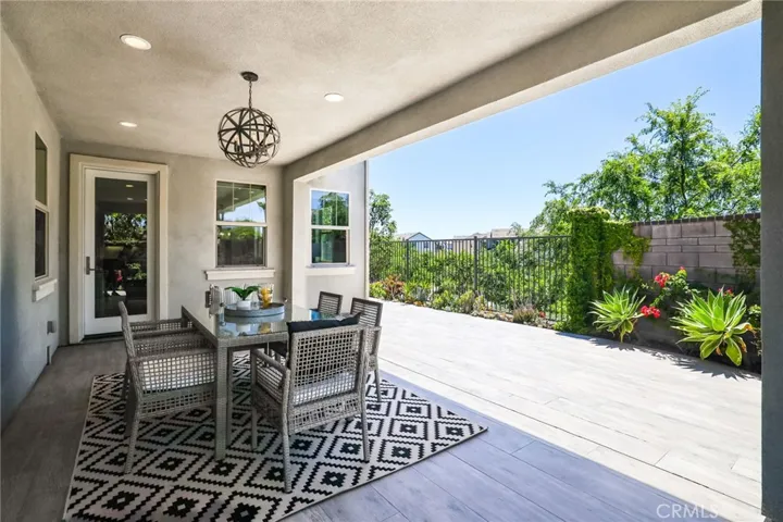 7 Alienta Lane, Rancho Mission Viejo, California 92694