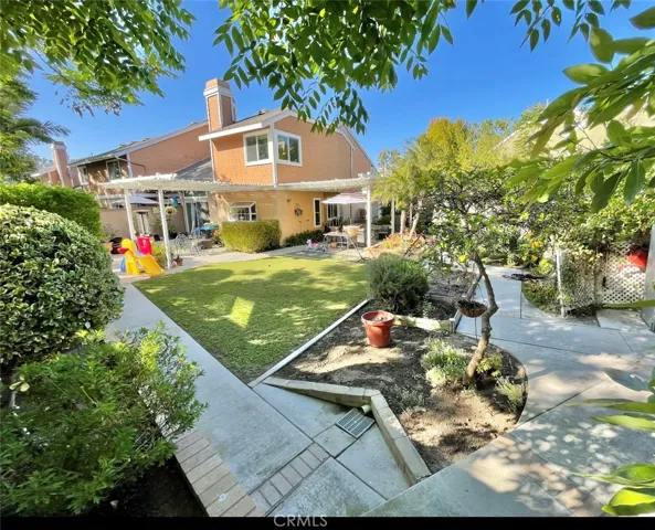 47 Sandalwood, Aliso Viejo, California 92656