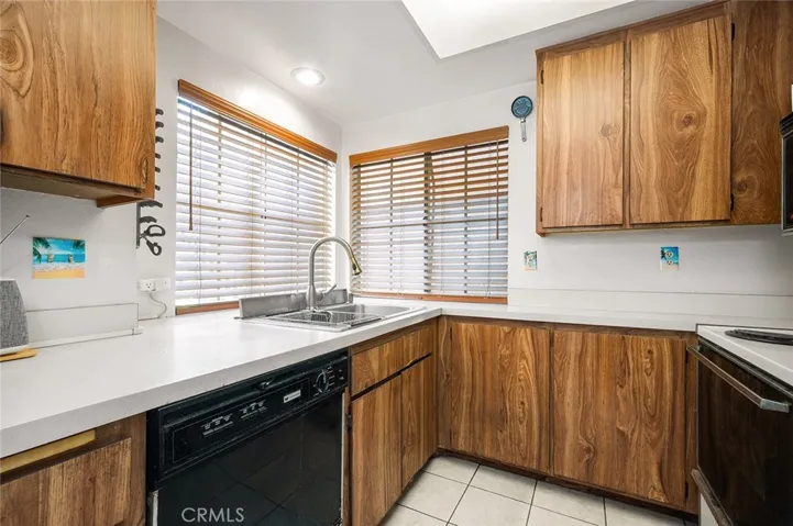 12555 Euclid Street 2, Garden Grove, California 92840