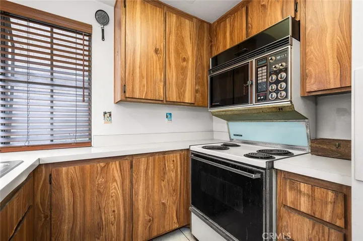 12555 Euclid Street 2, Garden Grove, California 92840