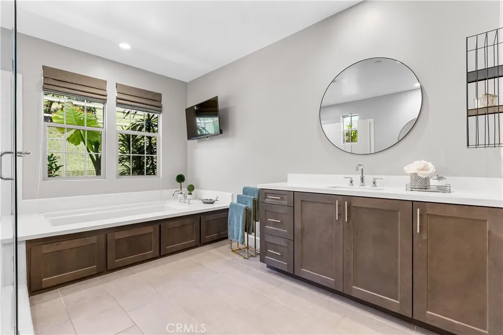 20 Entonar Road, Rancho Mission Viejo, California 92694 home-pic-19