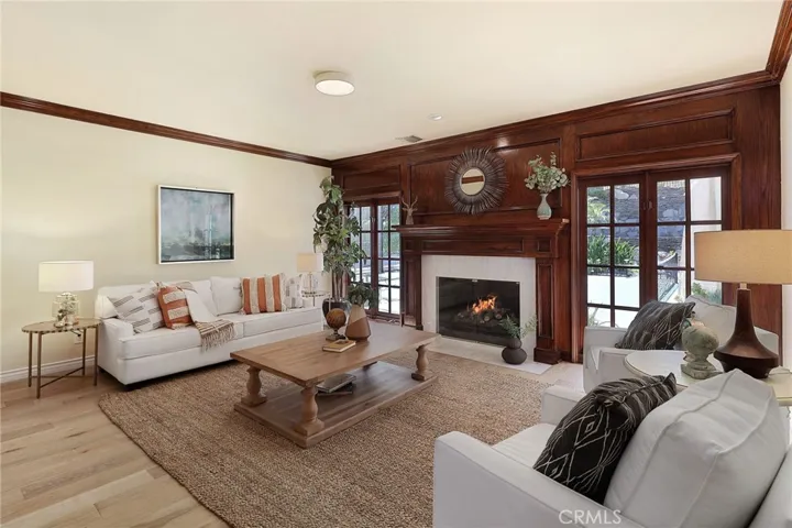 6137 Paseo La Vista, Woodland Hills, California 91367