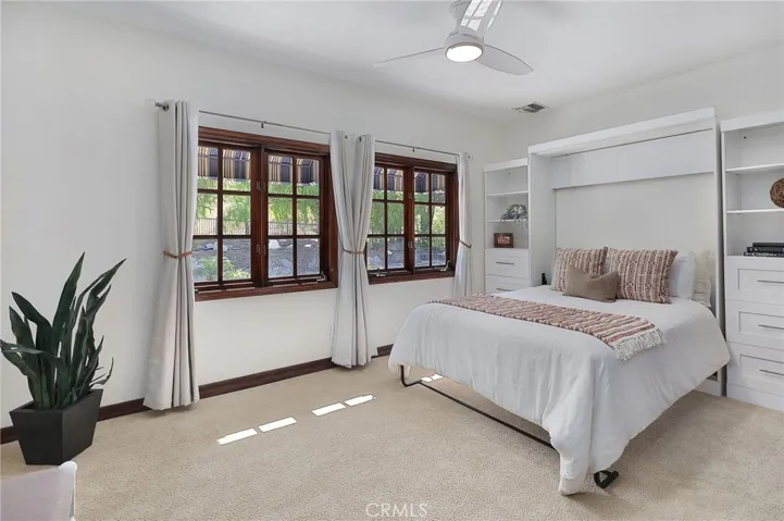 6137 Paseo La Vista, Woodland Hills, California 91367
