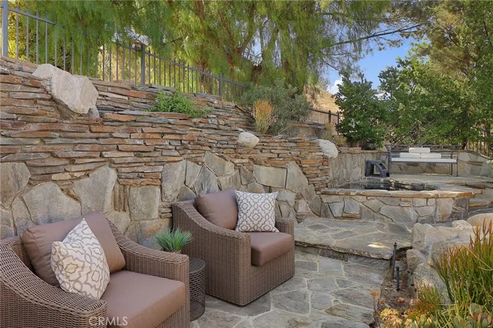 6137 Paseo La Vista, Woodland Hills, California 91367