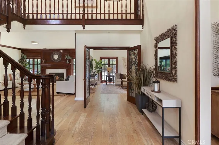 6137 Paseo La Vista, Woodland Hills, California 91367