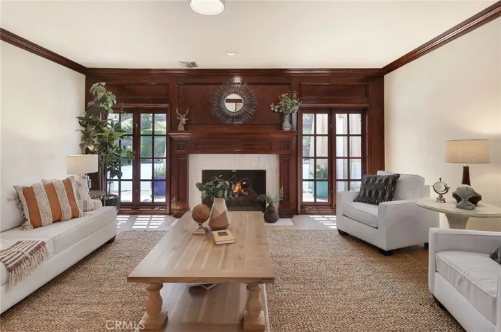 6137 Paseo La Vista, Woodland Hills, California 91367