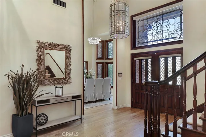 6137 Paseo La Vista, Woodland Hills, California 91367