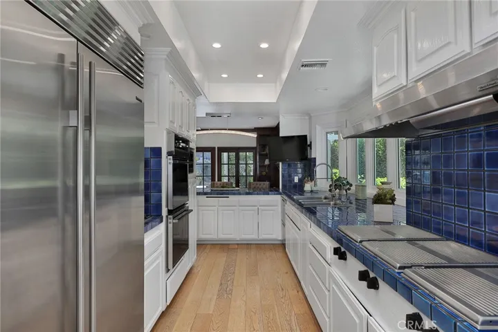 6137 Paseo La Vista, Woodland Hills, California 91367