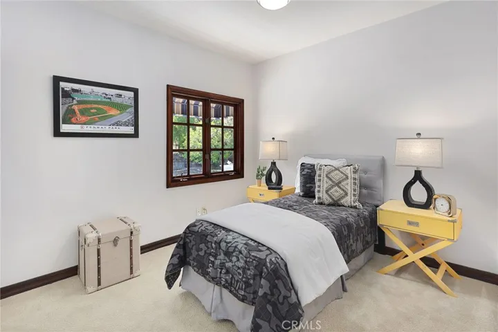 6137 Paseo La Vista, Woodland Hills, California 91367