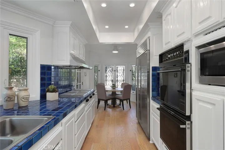 6137 Paseo La Vista, Woodland Hills, California 91367