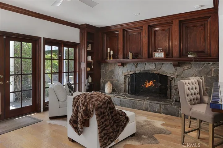 6137 Paseo La Vista, Woodland Hills, California 91367