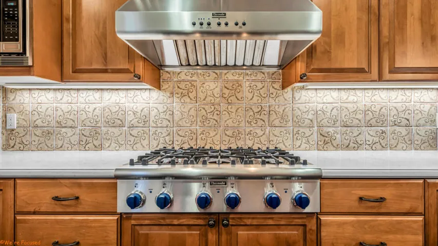 Custom backsplash