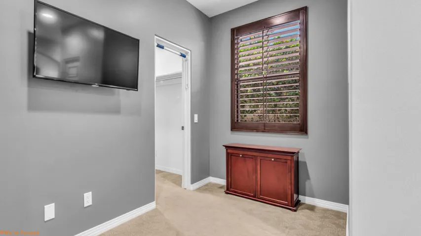 Dressing area