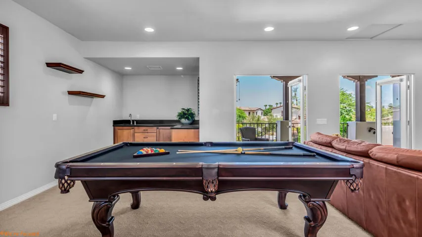 pool table