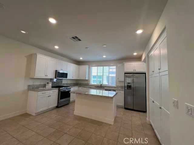 18316 Iris, Yorba Linda, California 92886