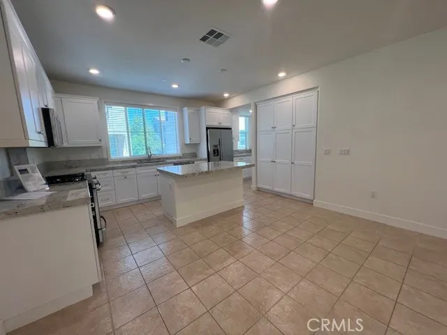 18316 Iris, Yorba Linda, California 92886