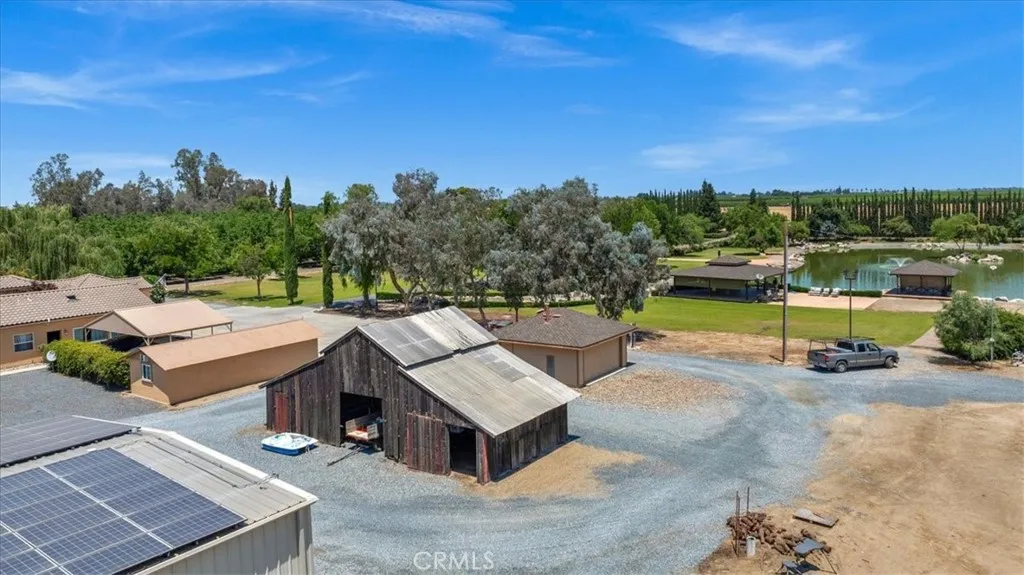 13715 E Nebraska Avenue, Kingsburg, California 93631 home-pic-6