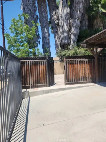 21057 Runnymede Street, Canoga Park, California 91303