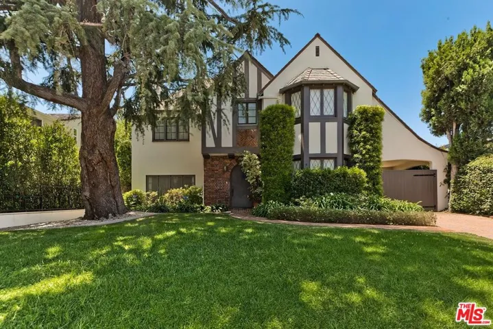 851 Malcolm Avenue, Los Angeles, California 90024