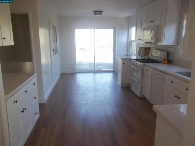 25 Main, Martinez, California 94553