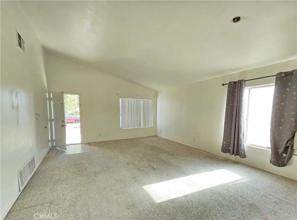 10966 Willow Lane, Adelanto, California 92301 home-pic-29
