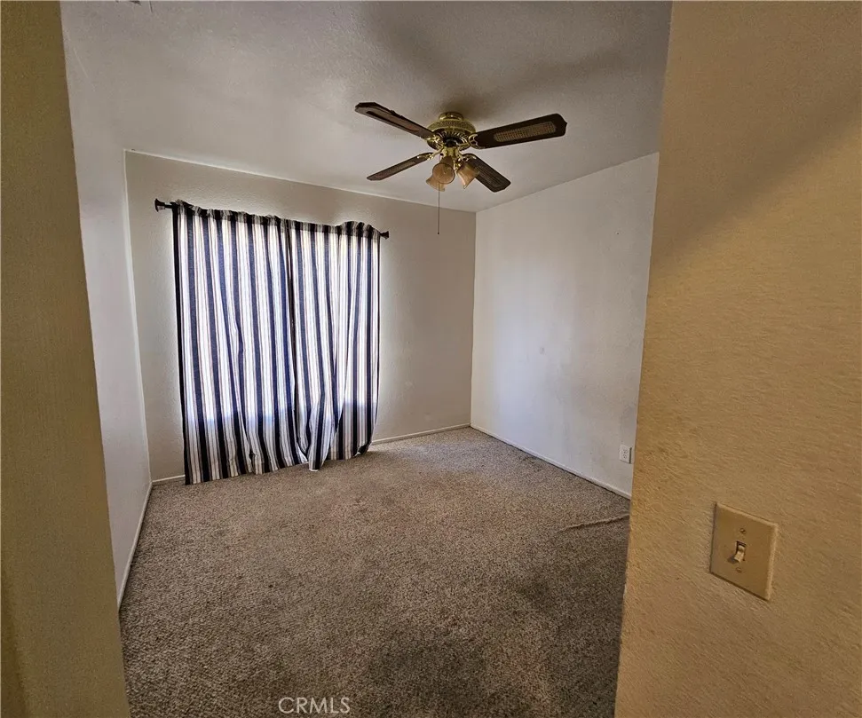 10966 Willow Lane, Adelanto, California 92301 home-pic-8