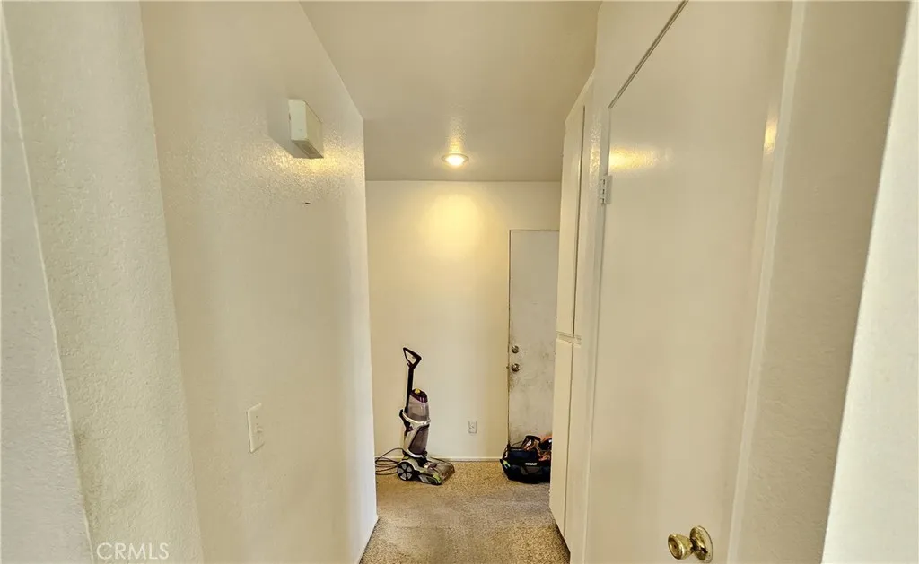 10966 Willow Lane, Adelanto, California 92301 home-pic-28