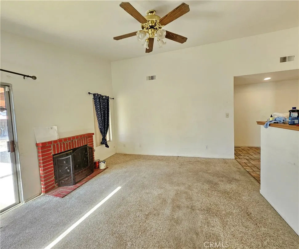 10966 Willow Lane, Adelanto, California 92301 home-pic-9