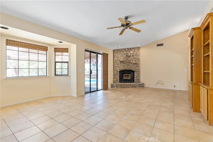 2911 Gilead Lane, Paso Robles, California 93446