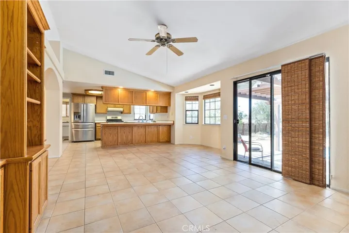 2911 Gilead Lane, Paso Robles, California 93446