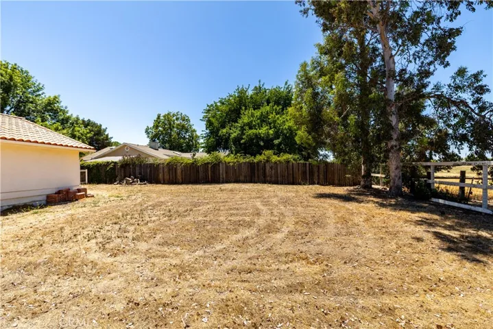 2911 Gilead Lane, Paso Robles, California 93446