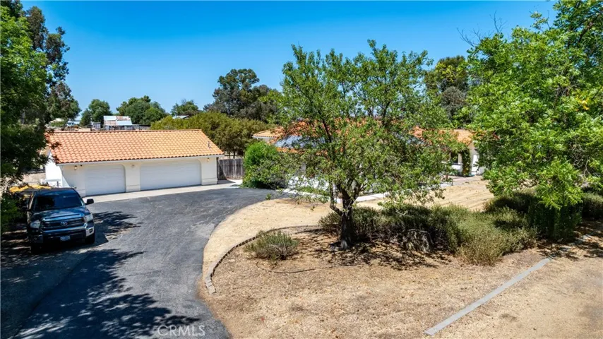 2911 Gilead Lane, Paso Robles, California 93446
