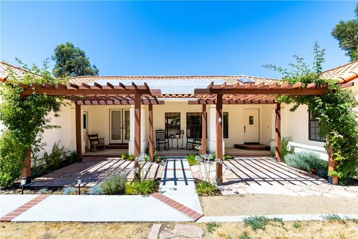 2911 Gilead Lane, Paso Robles, California 93446