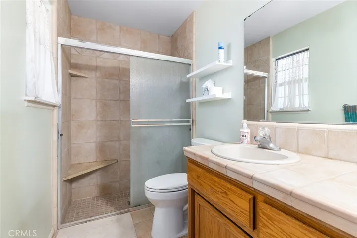 2911 Gilead Lane, Paso Robles, California 93446