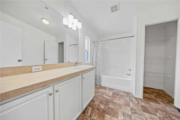 Primary Bedroom Bathroom