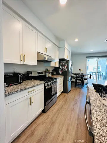2076 Caleigh Lane, Costa Mesa, California 92627