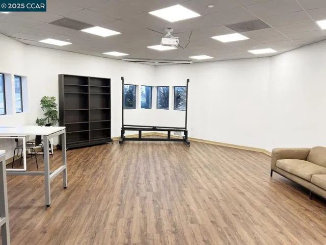 3223 Blume Dr, Richmond, California 94806