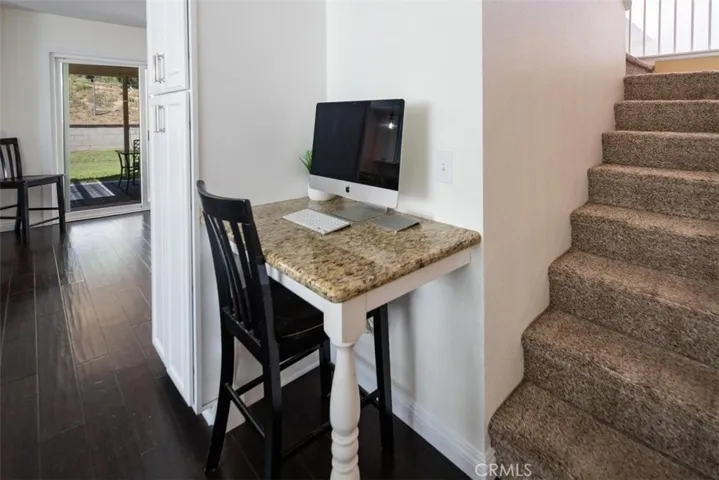 Desk/homework niche