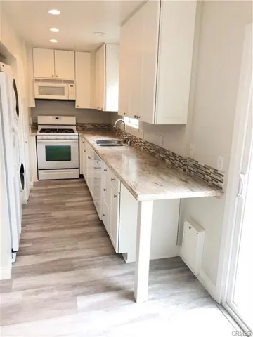 9727 Adams Ave, Huntington Beach, California 92646