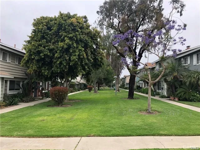 9727 Adams Ave, Huntington Beach, California 92646