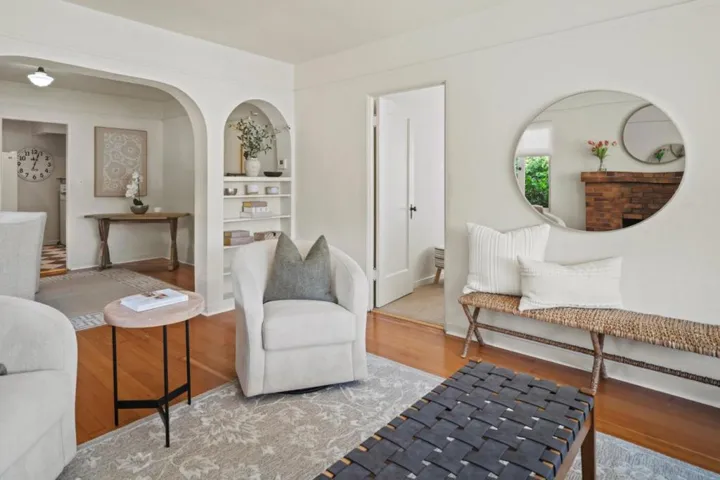468 Gibson Avenue, Pacific Grove, California 93950
