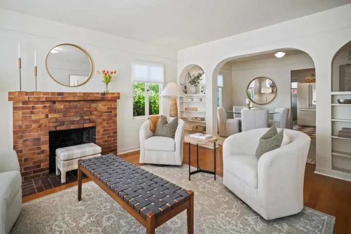 468 Gibson Avenue, Pacific Grove, California 93950