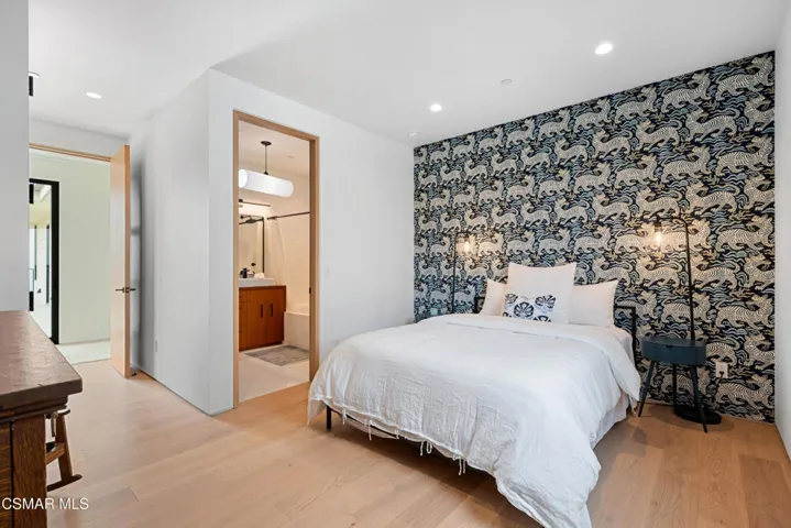 Daylight - Third Bedroom