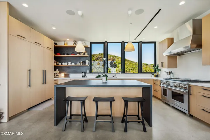 Daylight - Kitchen