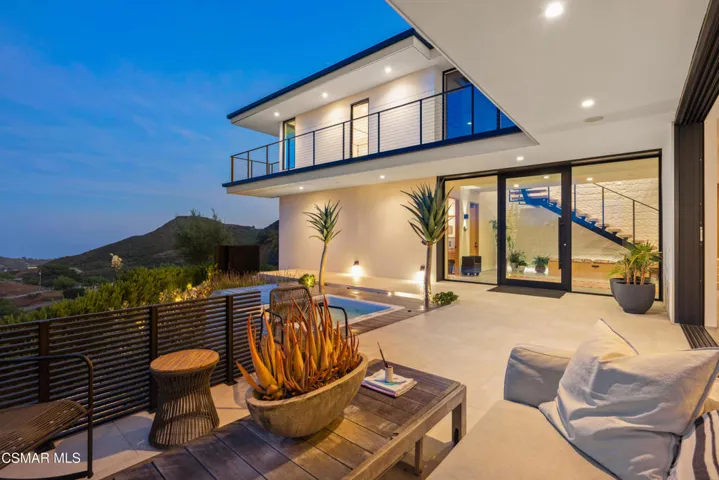 Twilight - Outdoor Space