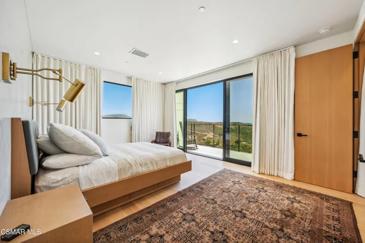 Daylight - Primary Bedroom